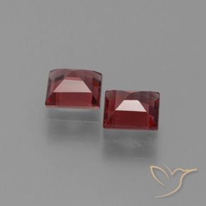 Shop natural 1.42ct Rouge foncé Grenat pyrope gems, Carré, from Mozambique at GemSelect. In stock, global shipping!