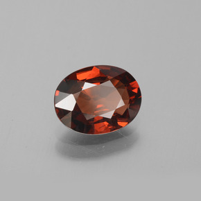 Grenat pyrope rouge naturelle coupe ovale, 1,86 ct, VVS-VS