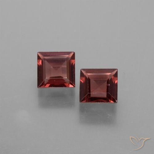 1.29ctw Naturel Rouge merlot Grenat pyrope, Carré, VVS-VS