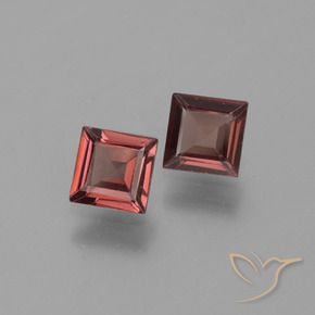 Shop natural 1.44ct Rouge merlot Grenat pyrope gems, Carré, from Mozambique at GemSelect. In stock, global shipping!