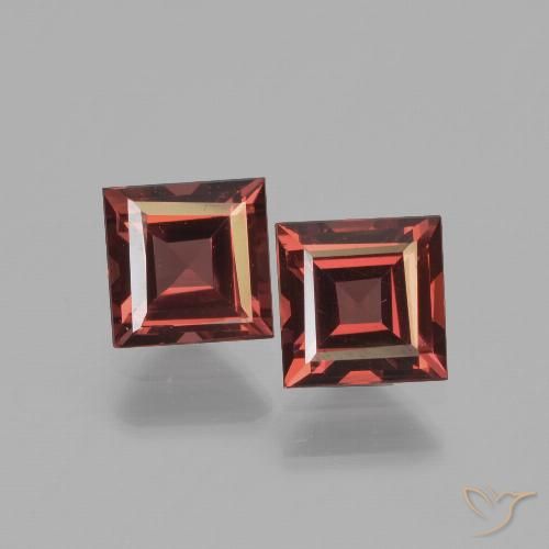 1.60ctw Naturel Rouge foncé Grenat pyrope, Carré, VVS-VS