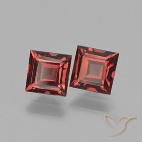 Shop natural 1.60ct Rouge foncé Grenat pyrope gems, Carré, from Mozambique at GemSelect. In stock, global shipping!