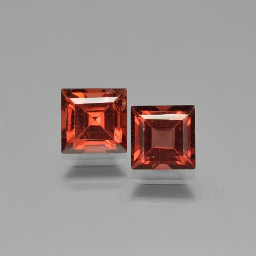 Achetez naturel 1,79ct rouge grenat pyrope gems, carré, en provenance mozambique chez gemselect. en stock, livraison internationale!