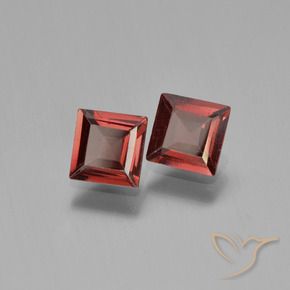 Shop natural 1.36ct Rouge moyen Grenat pyrope gems, Carré, from Mozambique at GemSelect. In stock, global shipping!