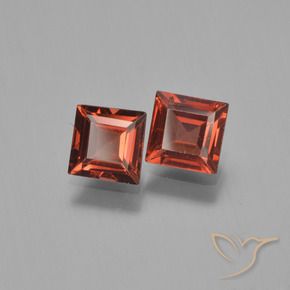 Shop natural 1.58ct Rouge moyen Grenat pyrope gems, Carré, from Mozambique at GemSelect. In stock, global shipping!