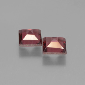 Achetez naturel 1,55ct rouge grenat pyrope gems, carré, en provenance mozambique chez gemselect. en stock, livraison internationale!