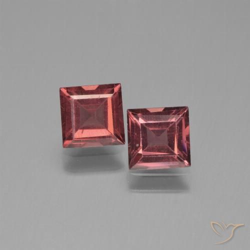 1.46ctw Naturel Rouge foncé Grenat pyrope, Carré, VS