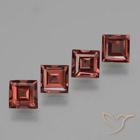 Shop natural 3.26ct Rouge écarlate Grenat pyrope gems, Carré, from Mozambique at GemSelect. In stock, global shipping!
