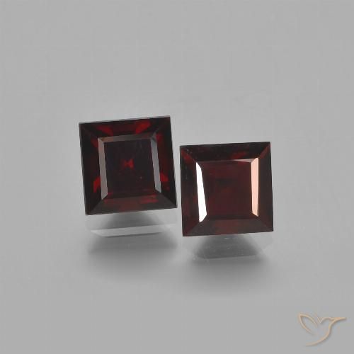 1.93ctw Naturel Rouge noirâtre Grenat pyrope, Carré, VS