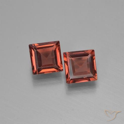 1.43ctw Naturel Rouge moyen-foncé Grenat pyrope, Carré, VVS