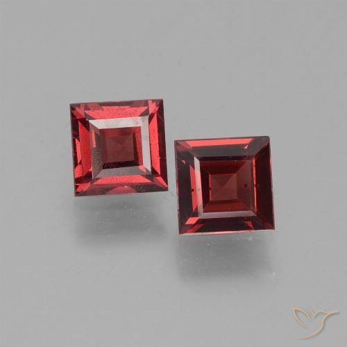 1.46ctw Naturel Rouge foncé Grenat pyrope, Carré, VS