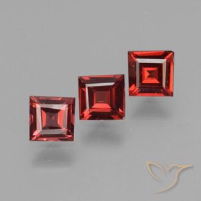 Shop natural 1.73ct Rouge foncé Grenat pyrope gems, Carré, from Mozambique at GemSelect. In stock, global shipping!