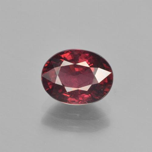 Grenat pyrope Rouge foncé naturelle Coupe ovale, 1.84 ct, VS