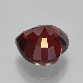 Grenat pyrope Rouge naturelle Forme de coeur, 3.28 ct, VVS-VS