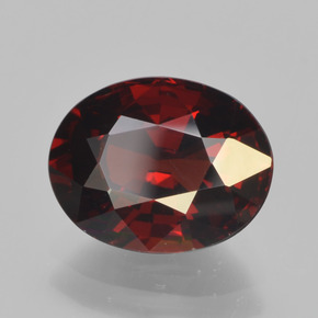 Grenat pyrope Rouge naturelle Coupe ovale, 3.48 ct, VVS