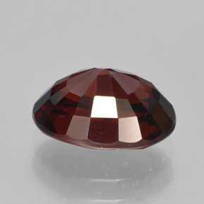Grenat pyrope Rouge naturelle Coupe ovale, 3.48 ct, VVS