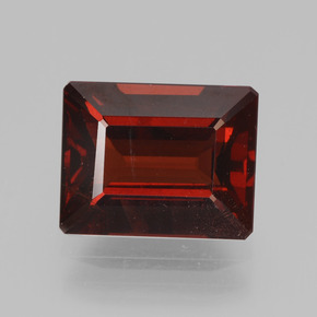 Grenat pyrope rouge naturelle taille émeraude, 4,18 ct, VS