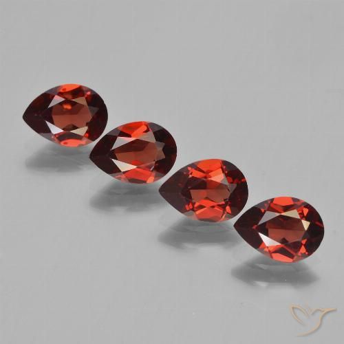 Achetez naturel 3.36ct Rouge groseille Grenat pyrope gems, En forme de poire, En provenance Mozambique chez GemSelect. En stock, livraison internationale!