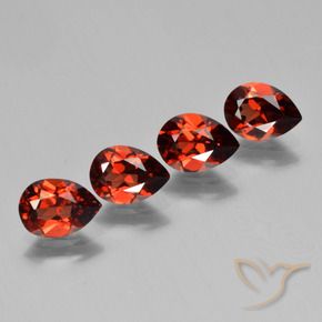 Shop natural 3.34ct Rouge groseille Grenat pyrope gems, En forme de poire, from Mozambique at GemSelect. In stock, global shipping!