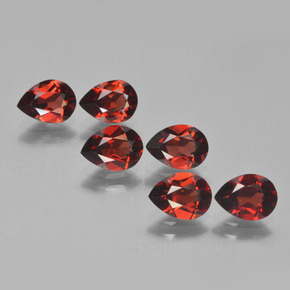 Achetez naturel 5.14ct Rouge foncé Grenat pyrope gems, En forme de poire, En provenance Mozambique chez GemSelect. En stock, livraison internationale!