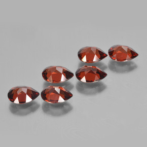 Achetez naturel 5.14ct Rouge foncé Grenat pyrope gems, En forme de poire, En provenance Mozambique chez GemSelect. En stock, livraison internationale!