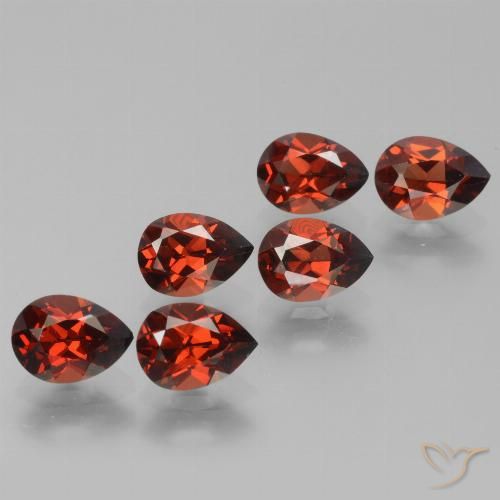 5.55ctw Naturel Rouge vif Grenat pyrope, En forme de poire, VVS-VS