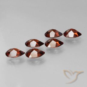 Shop natural 5.02ct Rouge foncé Grenat pyrope gems, En forme de poire, from Mozambique at GemSelect. In stock, global shipping!