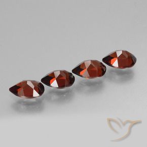 Shop natural 3.62ct Rouge groseille Grenat pyrope gems, En forme de poire, from Mozambique at GemSelect. In stock, global shipping!
