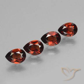 Shop natural 3.72ct Rouge groseille Grenat pyrope gems, En forme de poire, from Mozambique at GemSelect. In stock, global shipping!