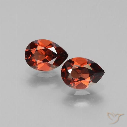 Achetez naturel 1.84ct Rouge merlot Grenat pyrope gems, En forme de poire, En provenance Mozambique chez GemSelect. En stock, livraison internationale!