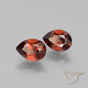 Achetez naturel 1.84ct Rouge merlot Grenat pyrope gems, En forme de poire, En provenance Mozambique chez GemSelect. En stock, livraison internationale!