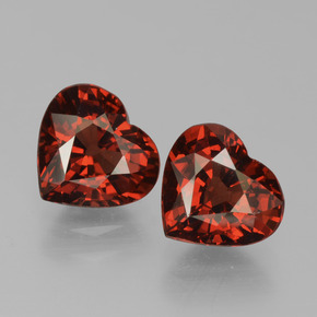 Achetez naturel ct Rouge Grenat pyrope gems, Forme de coeur, En provenance Mozambique chez GemSelect. En stock, livraison internationale!