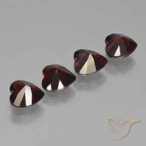 Achetez naturel 3.36ct Rouge noirâtre Grenat pyrope gems, Forme de coeur, En provenance Mozambique chez GemSelect. En stock, livraison internationale!
