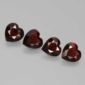 Achetez naturel 2.65ct Rouge foncé Grenat pyrope gems, Forme de coeur, En provenance Mozambique chez GemSelect. En stock, livraison internationale!