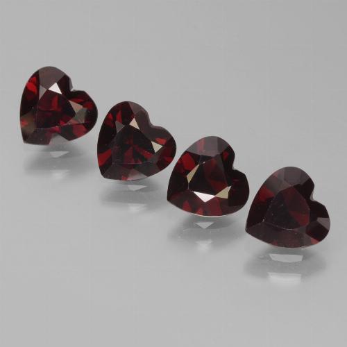 Achetez naturel 3.12ct Rouge noirâtre Grenat pyrope gems, Forme de coeur, En provenance Mozambique chez GemSelect. En stock, livraison internationale!