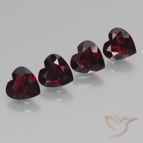 Shop natural 3.16ct Rouge noirâtre Grenat pyrope gems, Cœur, from Mozambique at GemSelect. In stock, global shipping!