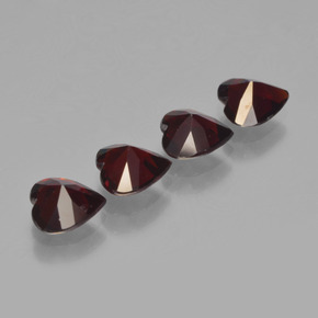 Achetez naturel 3.02ct Rouge noirâtre Grenat pyrope gems, Forme de coeur, En provenance Mozambique chez GemSelect. En stock, livraison internationale!