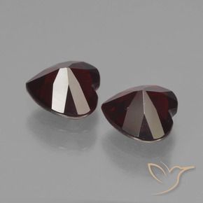 Shop natural 1.77ct Rouge foncé Grenat pyrope gems, Cœur, from Mozambique at GemSelect. In stock, global shipping!