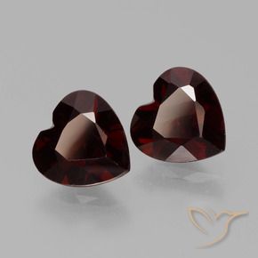 Shop natural 1.87ct Rouge foncé Grenat pyrope gems, Cœur, from Mozambique at GemSelect. In stock, global shipping!