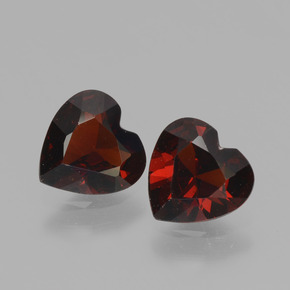 Achetez naturel 1,48ct rouge noirâtre grenat pyrope gems, forme de coeur, en provenance mozambique chez gemselect. en stock, livraison internationale!