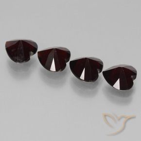 Shop natural 3.81ct Rouge foncé Grenat pyrope gems, Cœur, from Mozambique at GemSelect. In stock, global shipping!