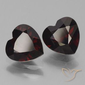 Shop natural 1.80ct Rouge foncé Grenat pyrope gems, Cœur, from Mozambique at GemSelect. In stock, global shipping!