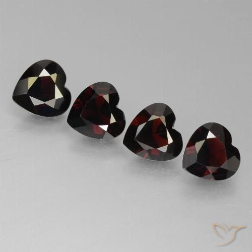3.18ctw Naturel Rouge foncé Grenat pyrope, Cœur, VVS-VS