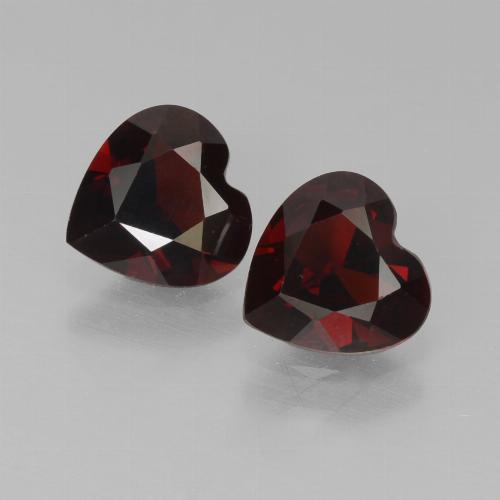 Achetez naturel 1.54ct Rouge foncé Grenat pyrope gems, Forme de coeur, En provenance Mozambique chez GemSelect. En stock, livraison internationale!