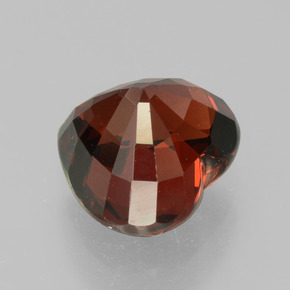 Grenat pyrope rouge naturelle forme de coeur, 2,00 ct, VS