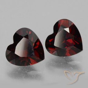 Shop natural 1.80ct Rouge foncé Grenat pyrope gems, Cœur, from Mozambique at GemSelect. In stock, global shipping!