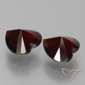 Shop natural 1.80ct Rouge foncé Grenat pyrope gems, Cœur, from Mozambique at GemSelect. In stock, global shipping!