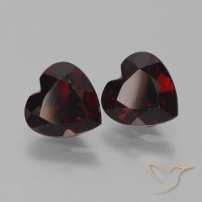 Shop natural 1.90ct Rouge noirâtre Grenat pyrope gems, Cœur, from Mozambique at GemSelect. In stock, global shipping!
