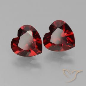Achetez naturel 1.86ct Rouge sang profond Grenat pyrope gems, Forme de coeur, En provenance Mozambique chez GemSelect. En stock, livraison internationale!