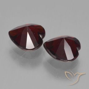 Shop natural 1.65ct Rouge noirâtre Grenat pyrope gems, Cœur, from Mozambique at GemSelect. In stock, global shipping!